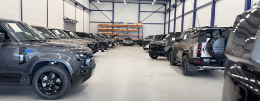 Hunter’s Prestige Takes On A Challenge At Absolute Motors: A Successful Trip to Retrofit Screens and Digital Clusters on 13 New Defenders in the Netherlands