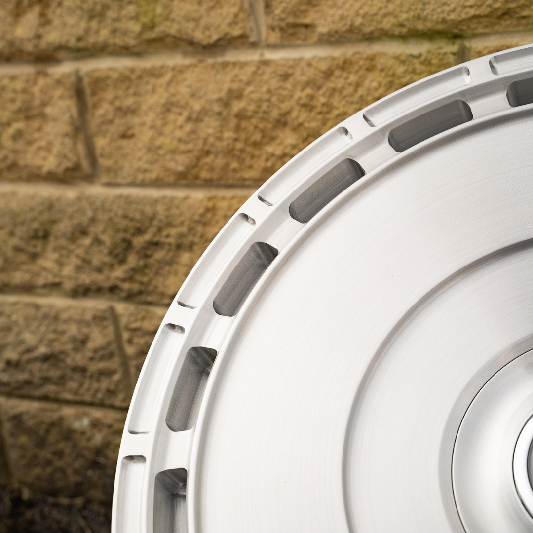 23 inch Riviera FG6 Alloy Wheel (Set of 4)