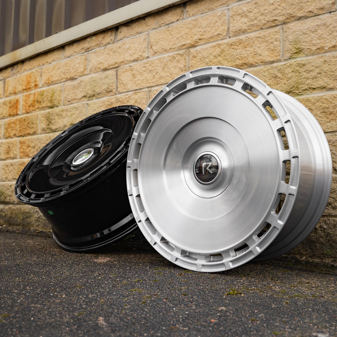 23 inch Riviera FG6 Alloy Wheel (Set of 4)