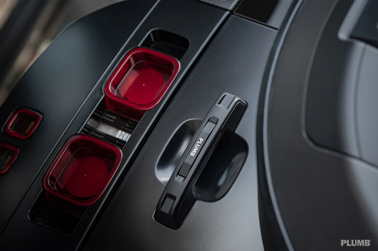 Plumb Door Handle Kit