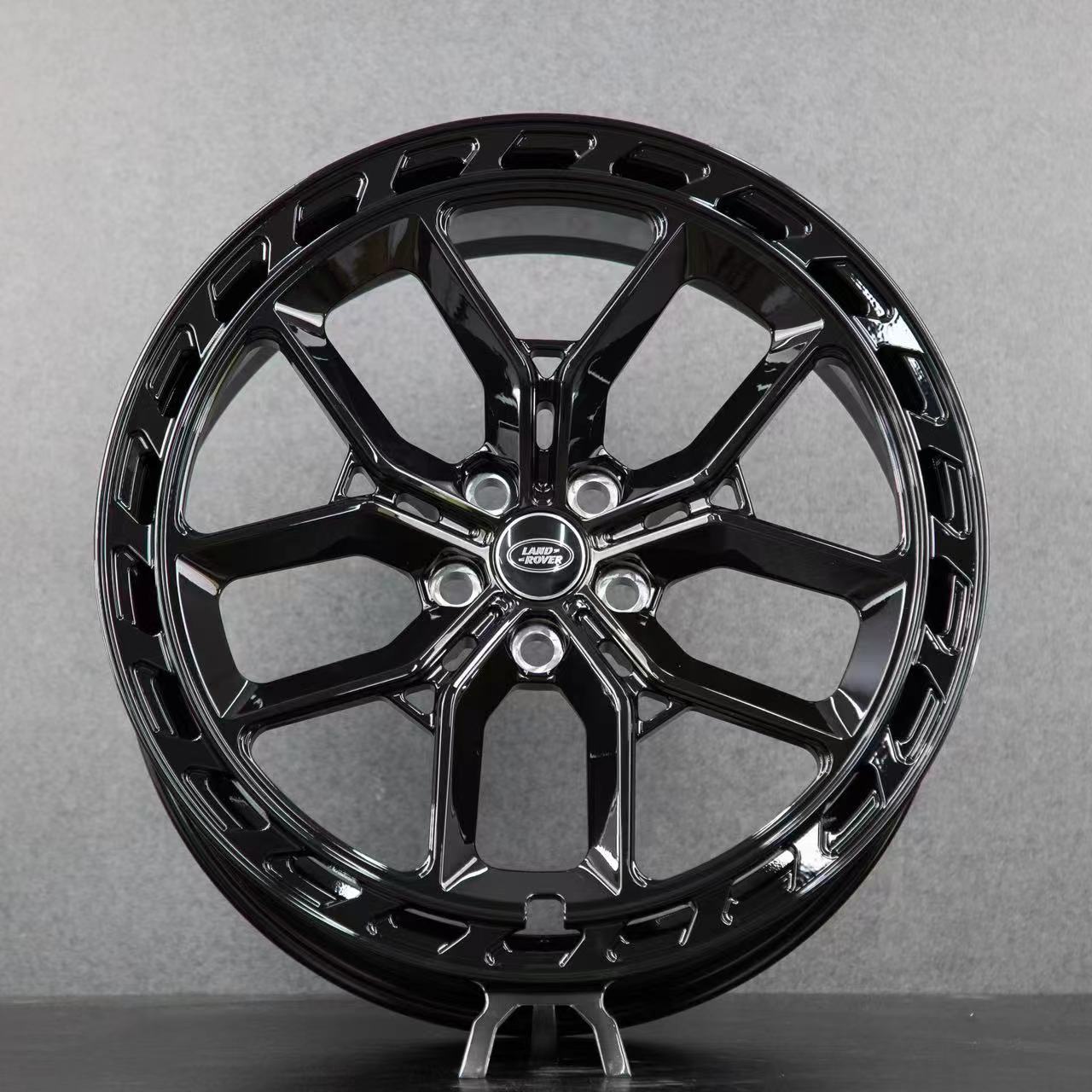 22 inch Gloss Black Forged Alloy Wheel (Set of 4)