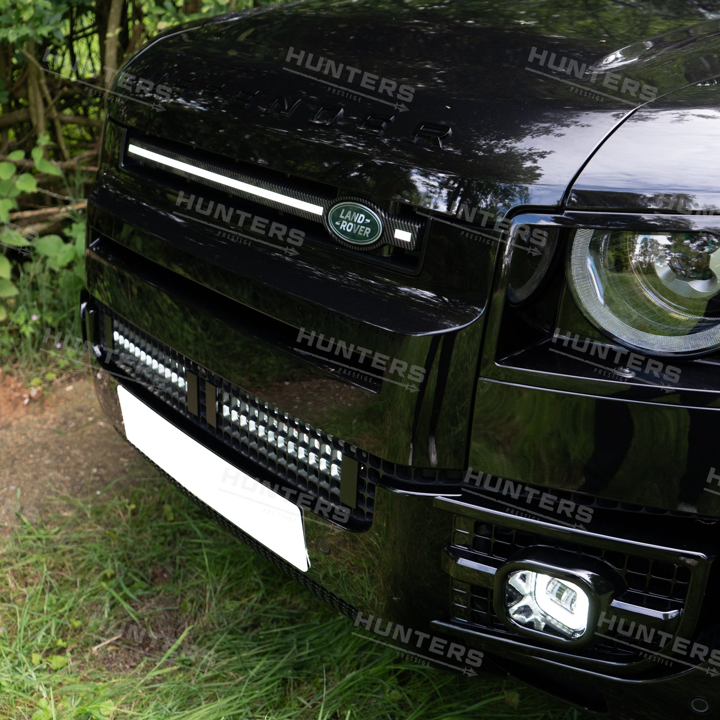 Integrated Lower Grill Light Bar