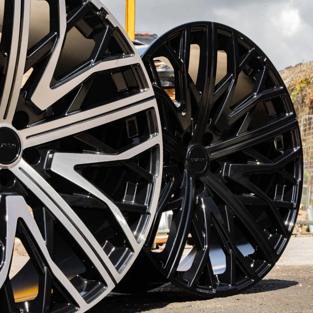 22 inch Riviera RV131 Black Polished Alloy Wheel (Set of 4)