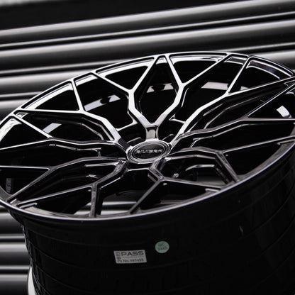 23 inch Riviera RF108 Gloss Black Forged Alloy Wheel (Set of 4)