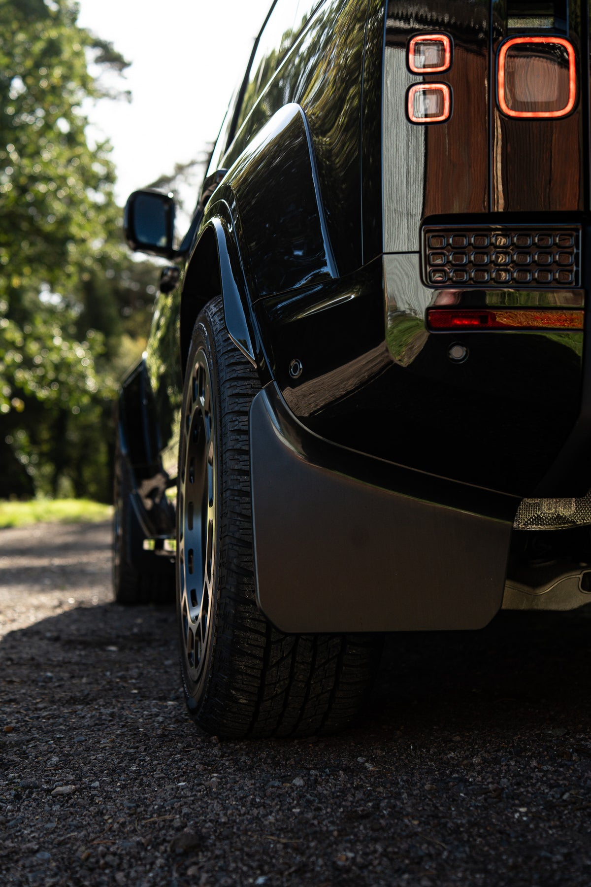 Land Rover Defender 110 X-Dynamic HSE Commercial - Fitted With OCTA Style Body Kit And Rear Seat Conversion