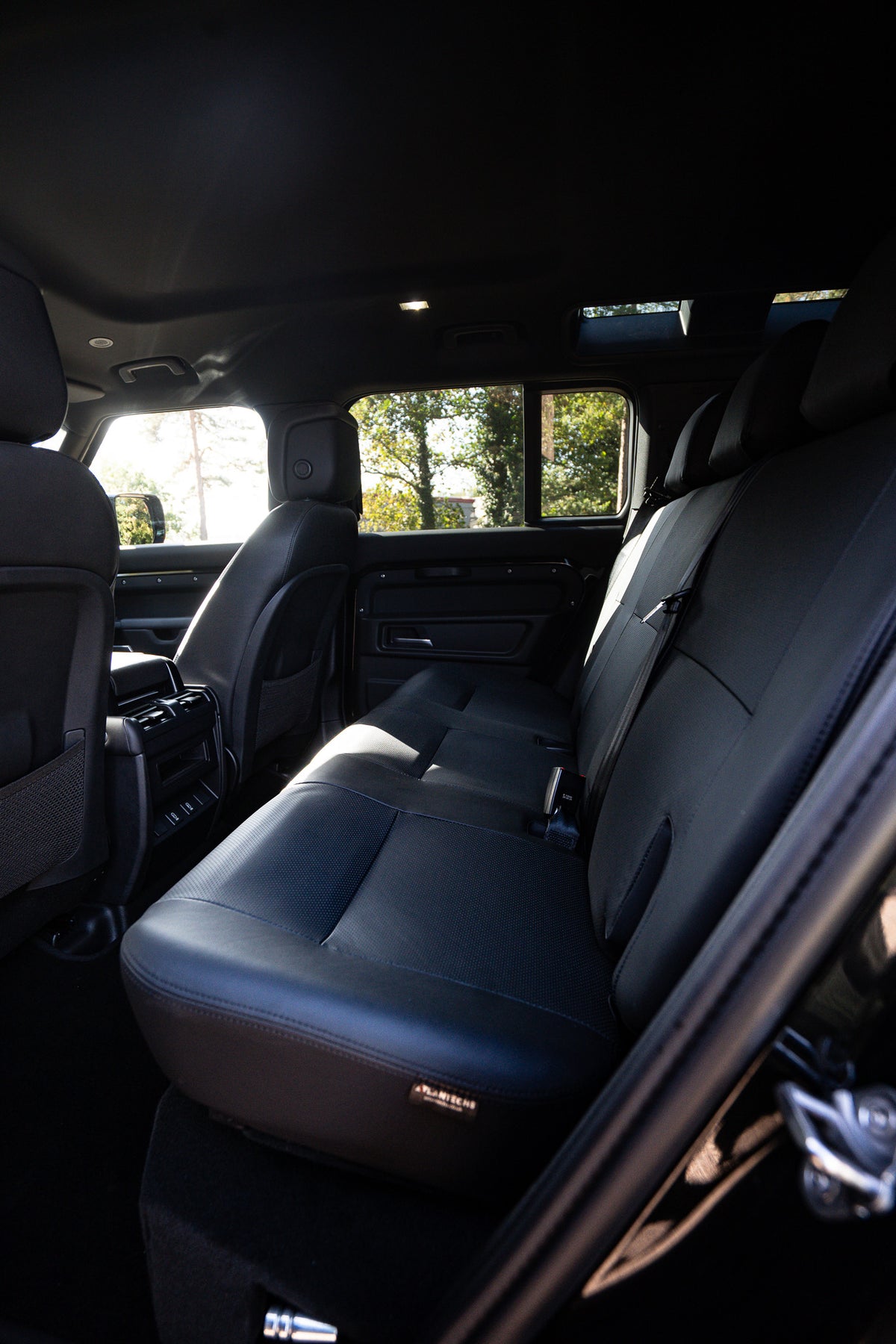 Land Rover Defender 110 X-Dynamic HSE Commercial - Fitted With OCTA Style Body Kit And Rear Seat Conversion