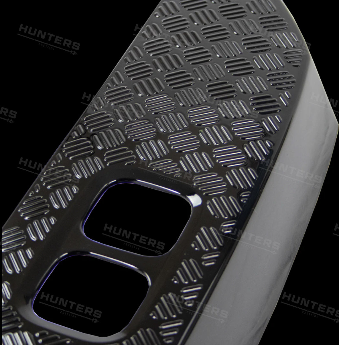 Defender L663 Chequer Plate Tail Lamp Covers-90/110/130