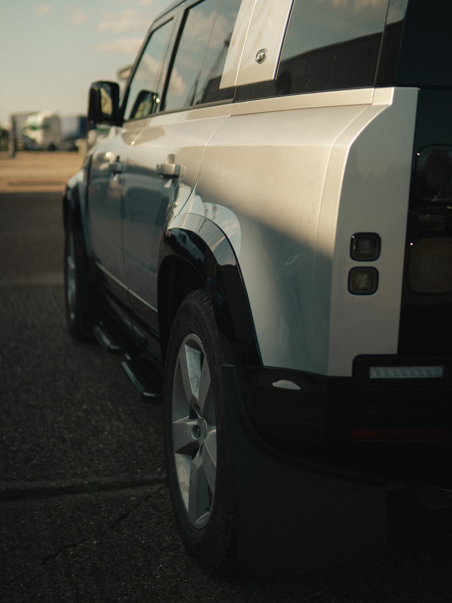 Gloss Black 110 Wide Wheel Arch Kit