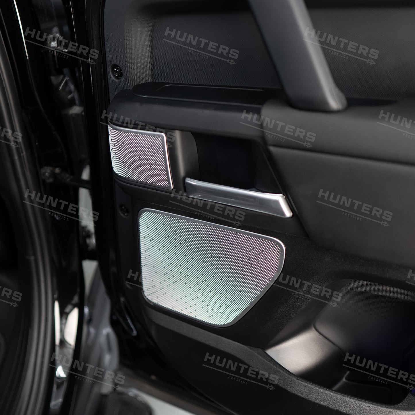 L663 New Defender Hunters Premium Interior Speaker Cover Set