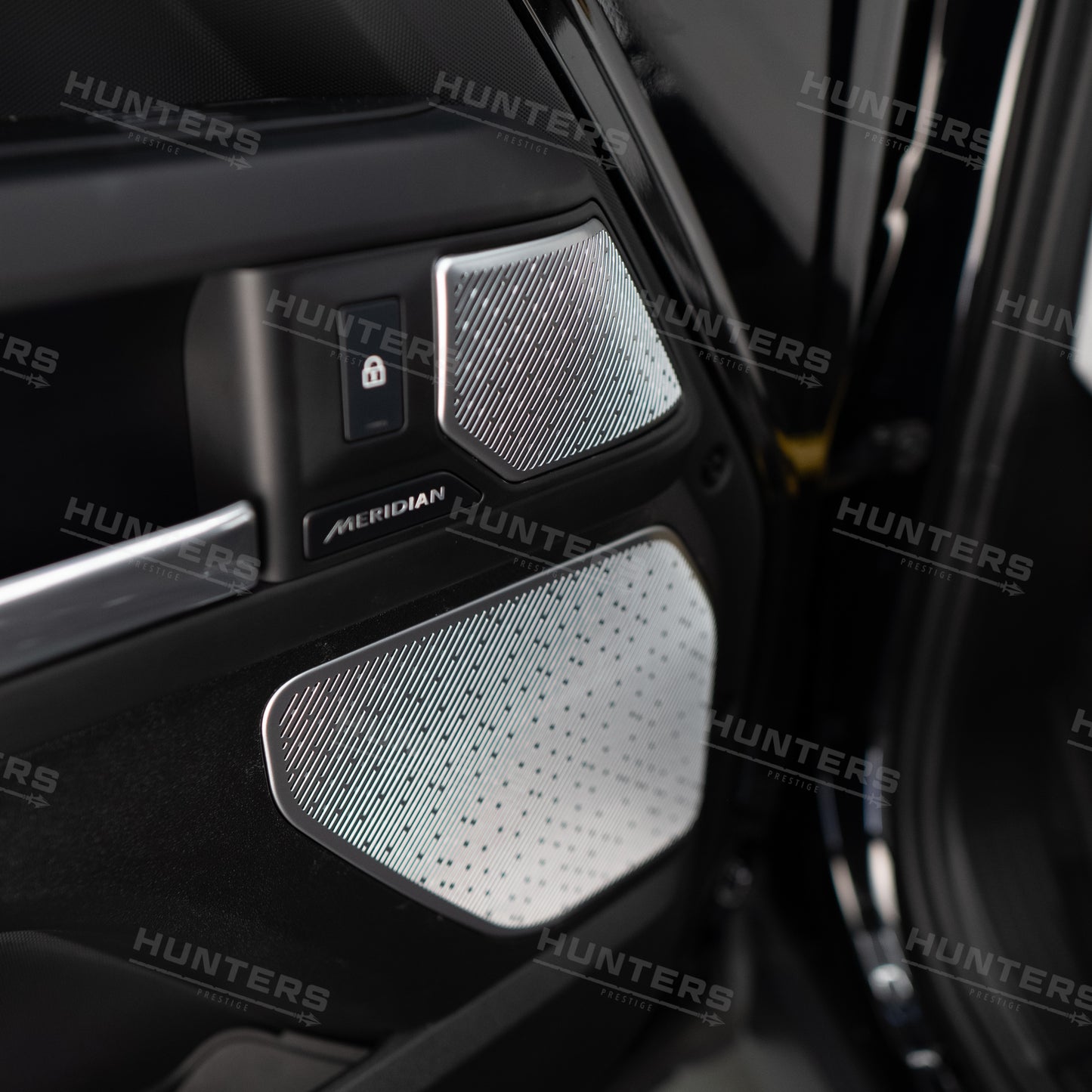 L663 New Defender Hunters Premium Interior Speaker Cover Set