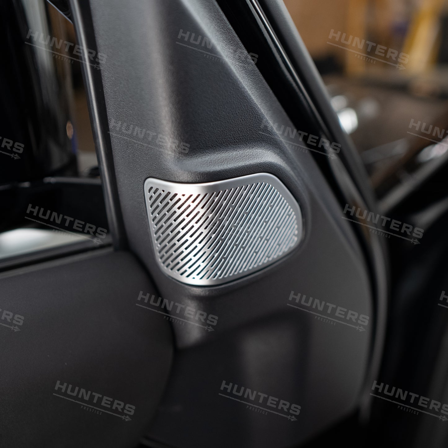 L663 New Defender Hunters Premium Interior Speaker Cover Set
