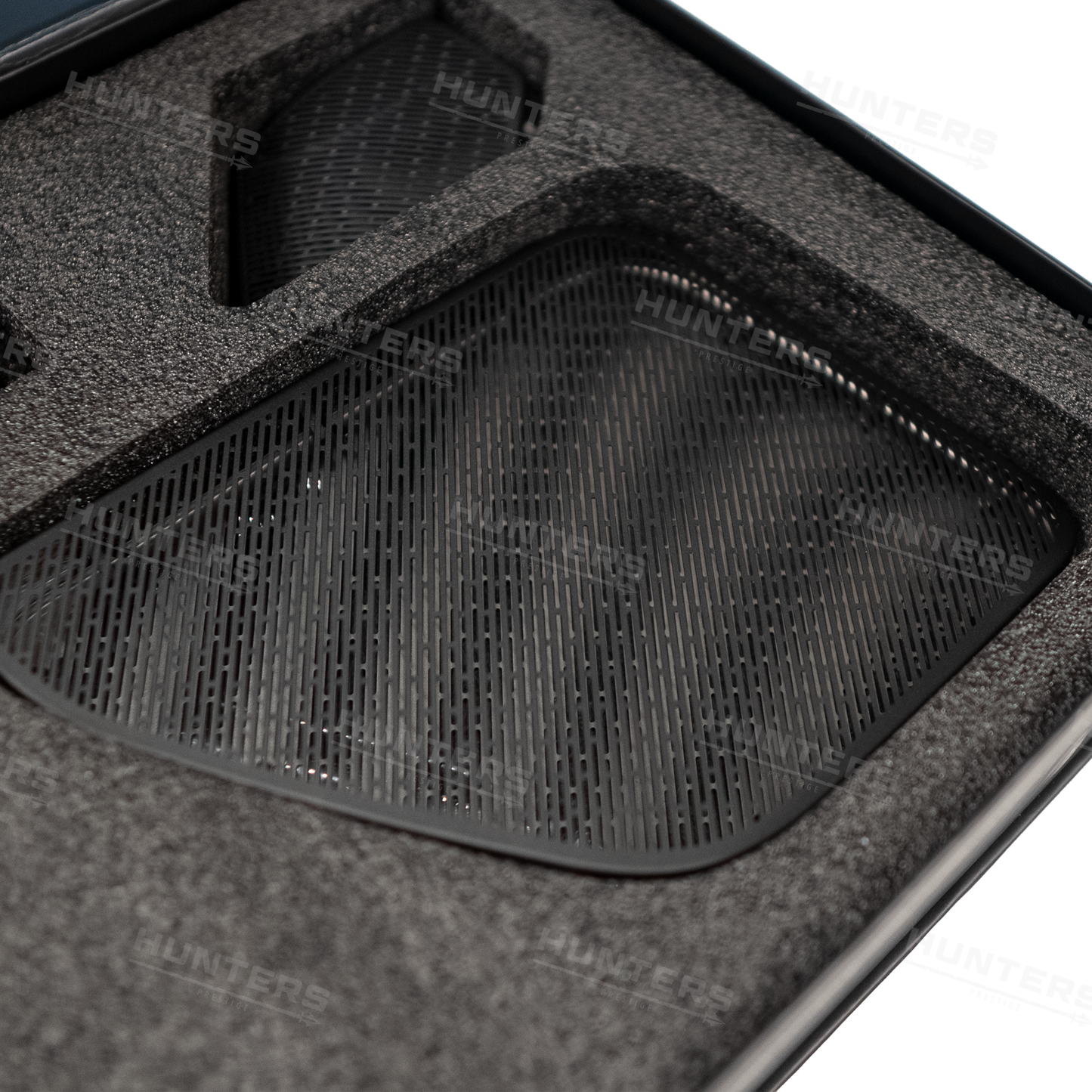L663 New Defender Hunters Premium Interior Speaker Cover Set