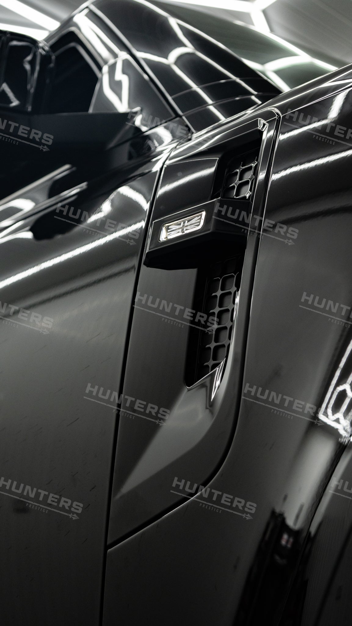 HUNTERS LED SIDE VENTS