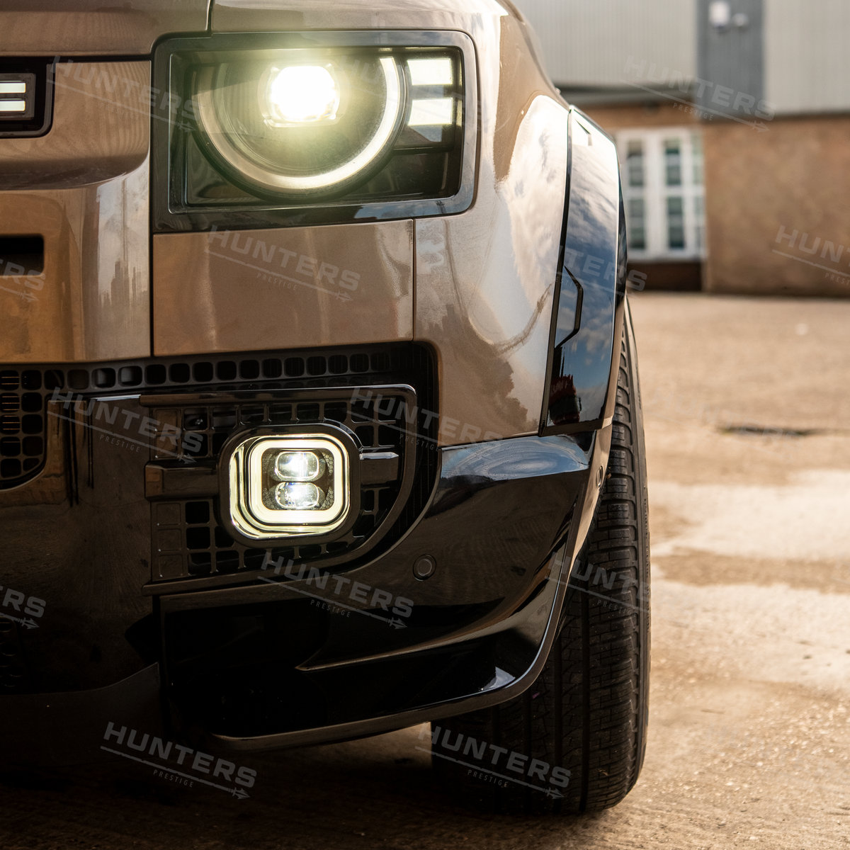 New Land Rover Defender L663 Square Fog Light / DRL – Hunters Prestige