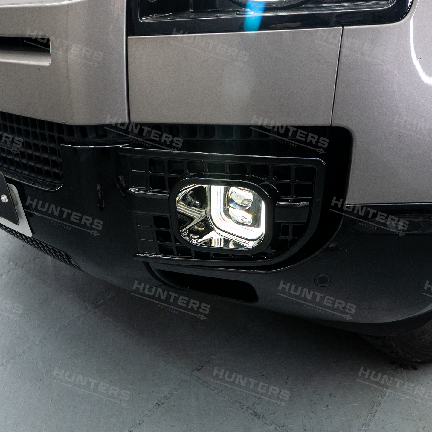 New Land Rover Defender L663 Square Fog Light / DRL